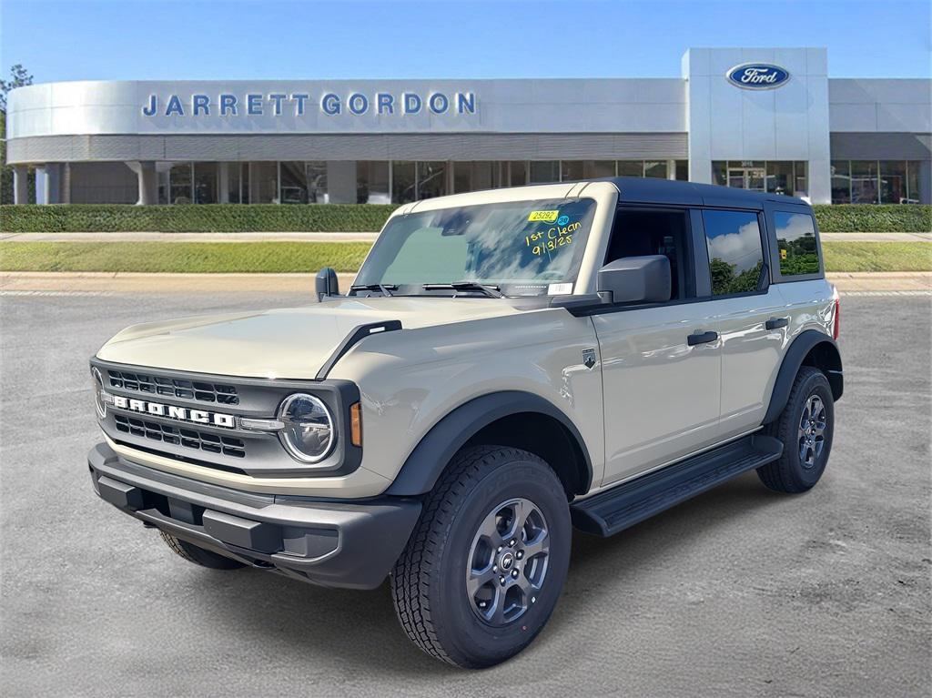 new 2025 Ford Bronco car, priced at $48,470