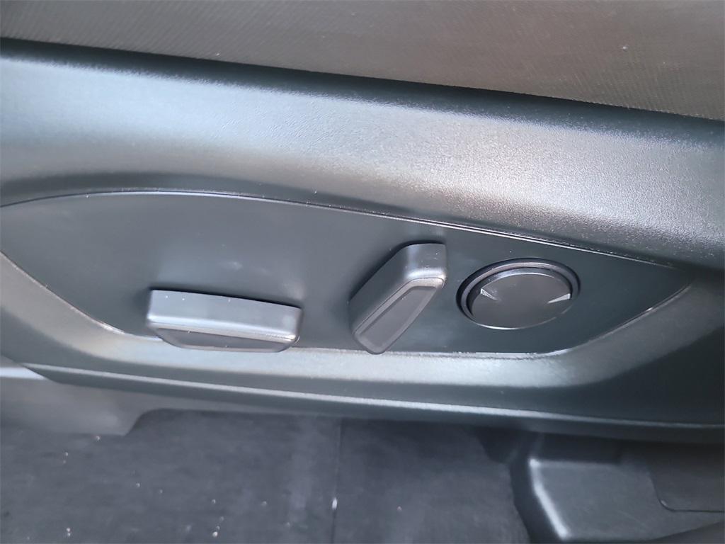 used 2022 Ford Explorer car, priced at $19,977