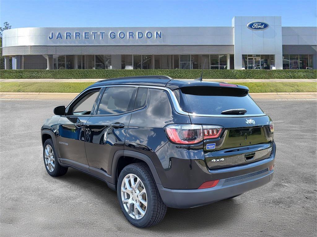 used 2022 Jeep Compass car, priced at $19,995