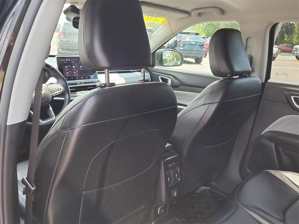 used 2022 Jeep Compass car, priced at $19,995