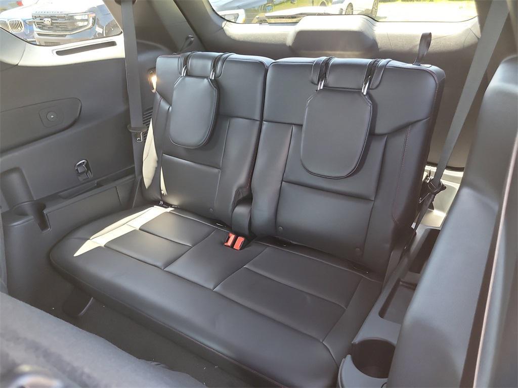 new 2025 Ford Explorer car, priced at $47,868
