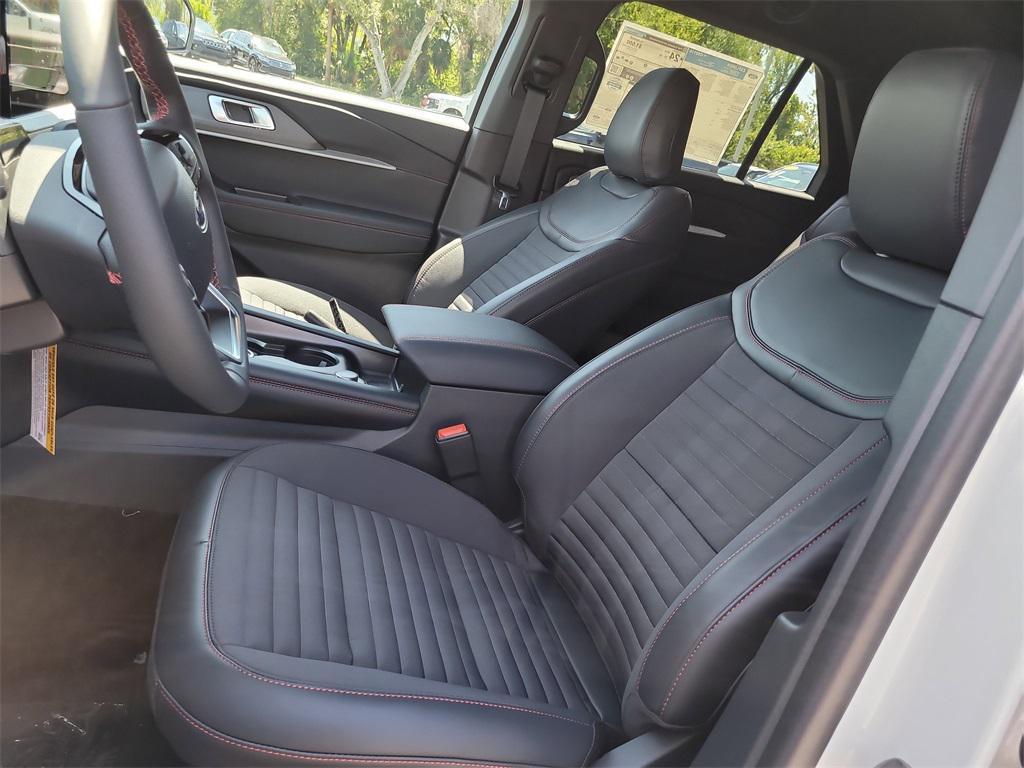 new 2025 Ford Explorer car, priced at $47,868