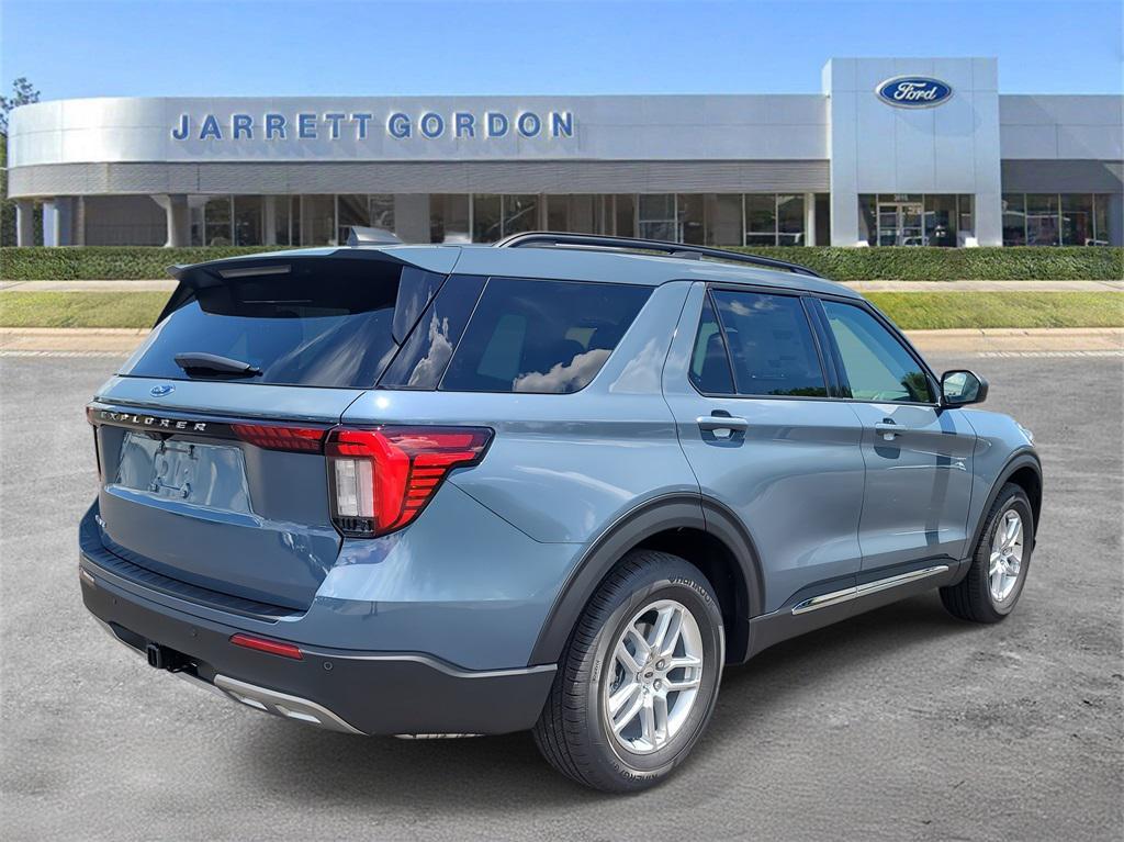 new 2025 Ford Explorer car, priced at $40,967