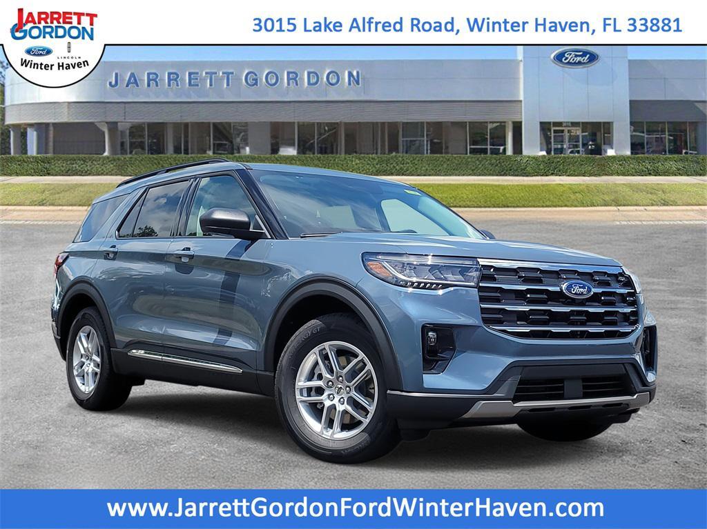 new 2025 Ford Explorer car, priced at $40,967
