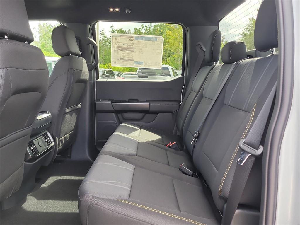new 2025 Ford F-150 car, priced at $52,395