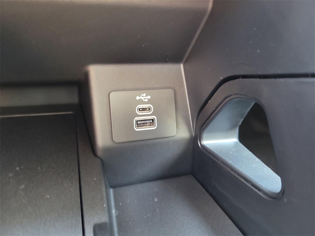 new 2025 Ford Ranger car, priced at $32,609