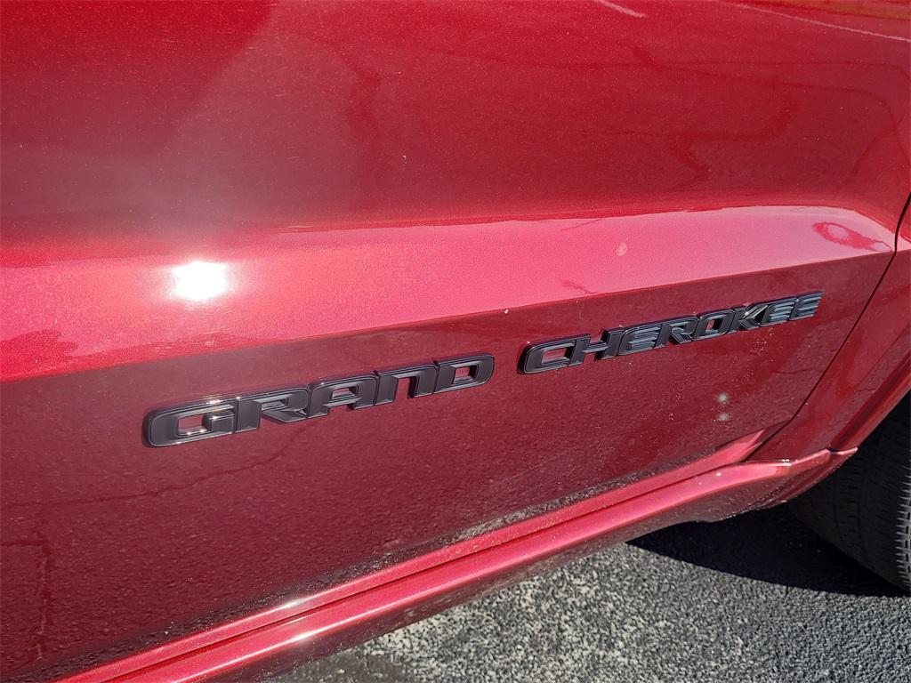 used 2020 Jeep Grand Cherokee car, priced at $20,299