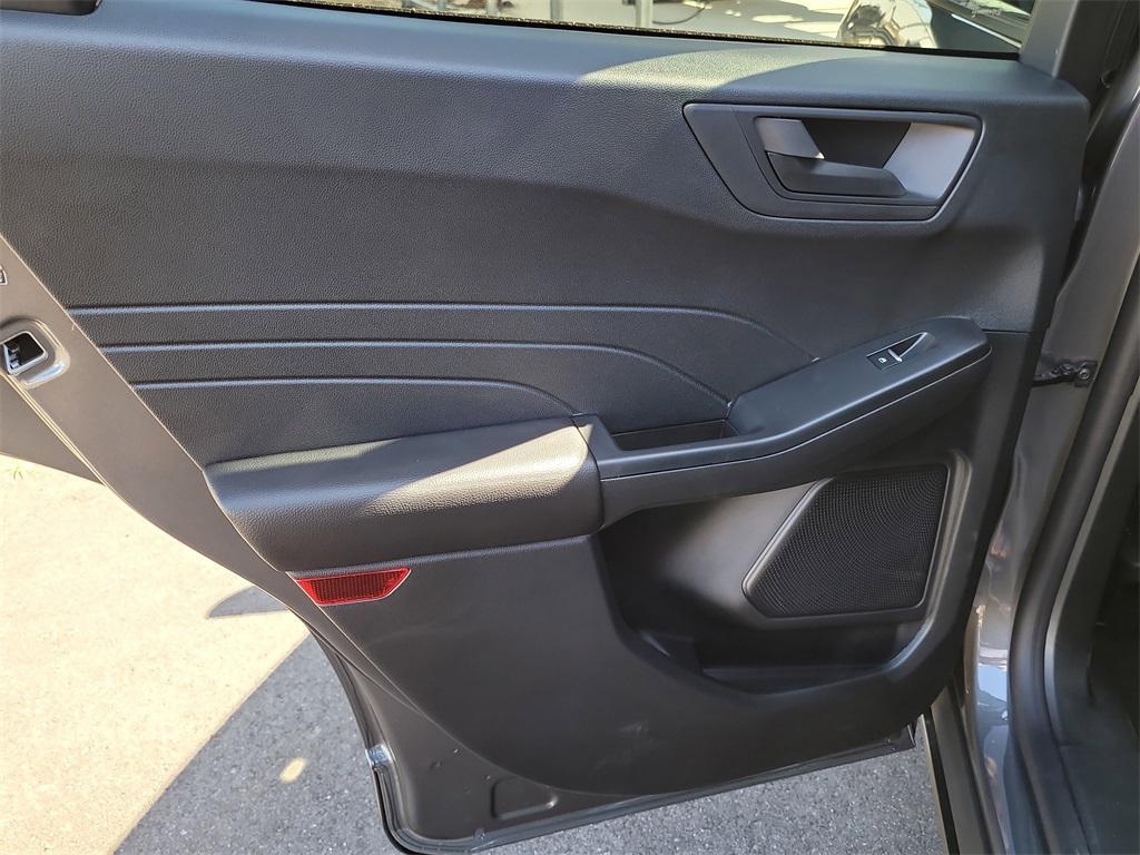 new 2026 Ford Escape car, priced at $29,986