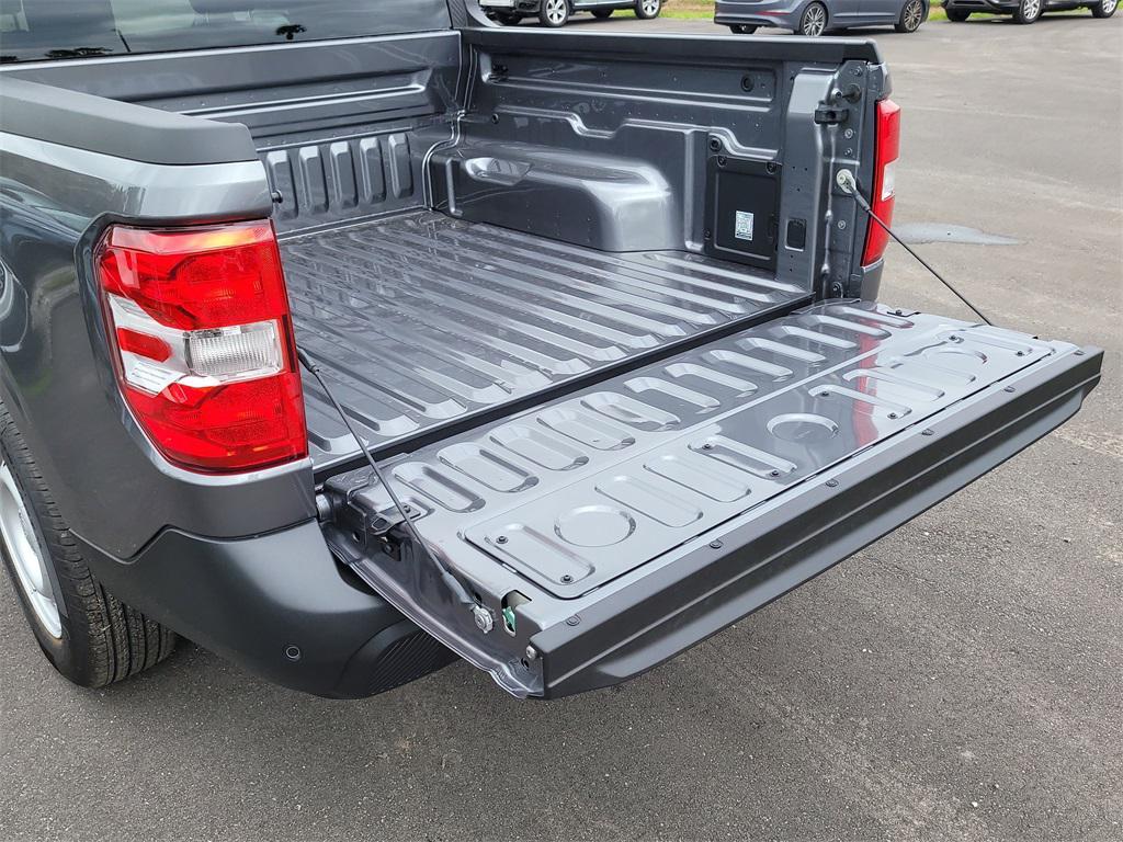 new 2025 Ford Maverick car, priced at $27,391