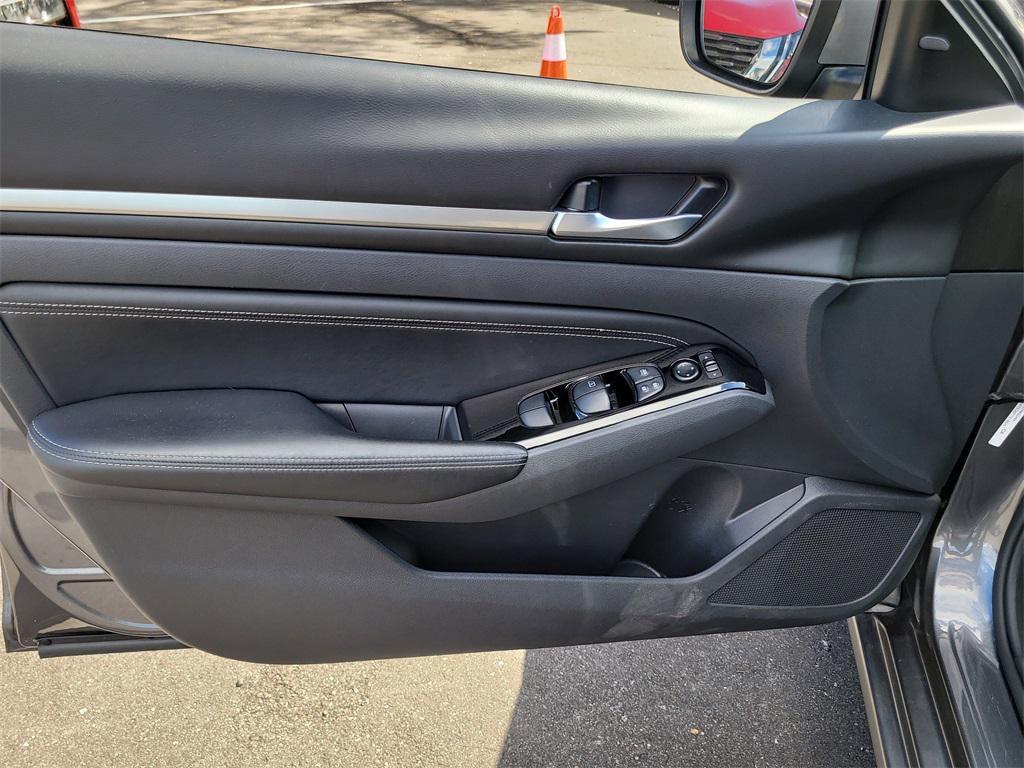 used 2021 Nissan Altima car, priced at $15,995