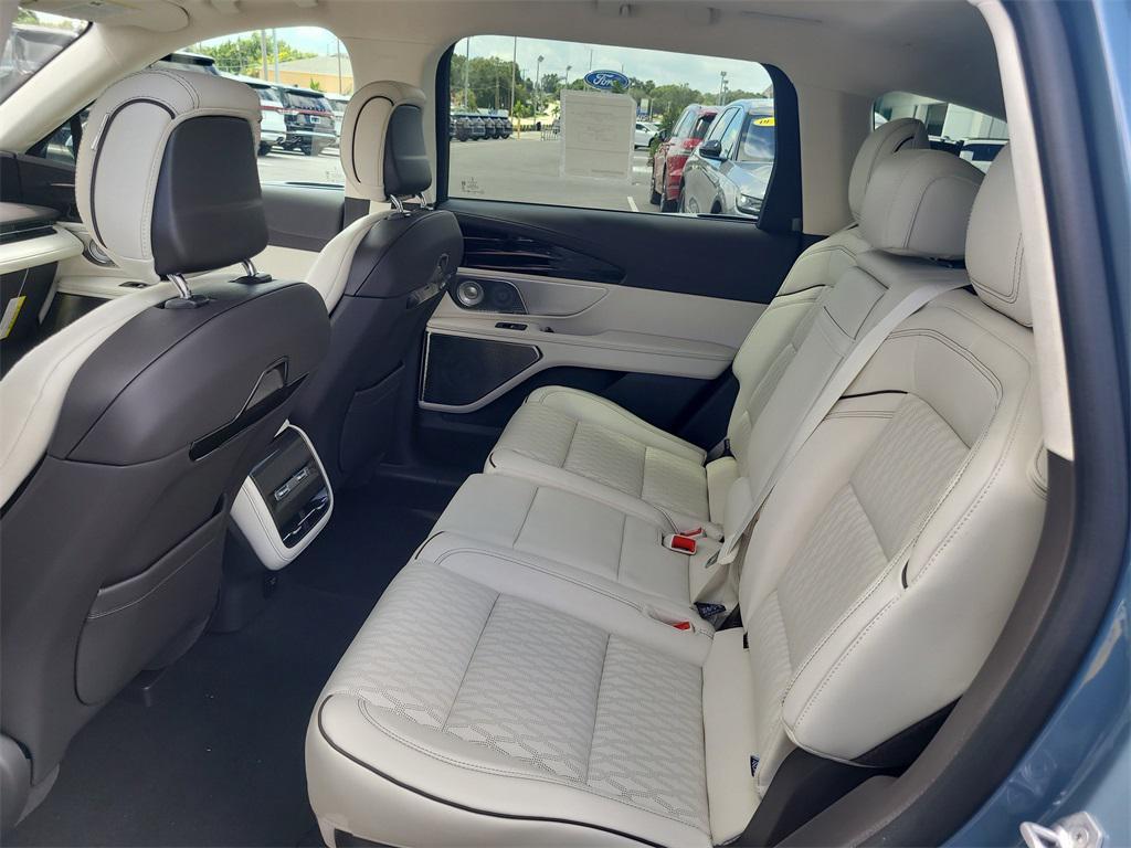 new 2025 Lincoln Nautilus car, priced at $81,475