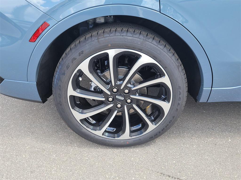 new 2025 Lincoln Nautilus car, priced at $81,475