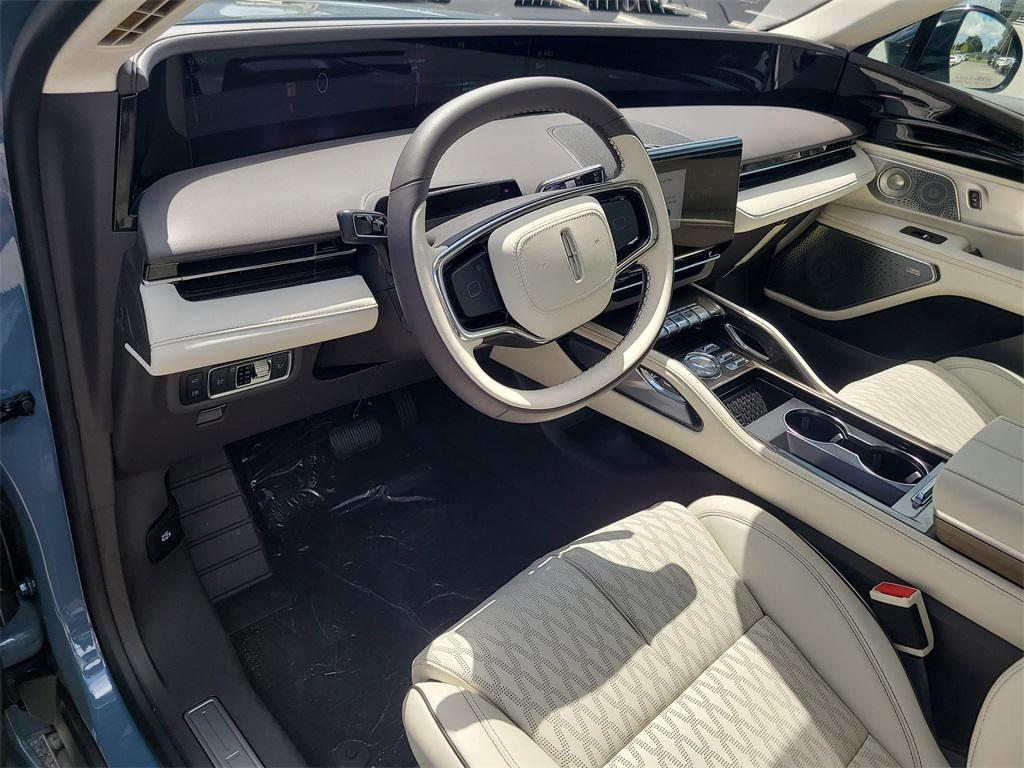 new 2025 Lincoln Nautilus car, priced at $81,475