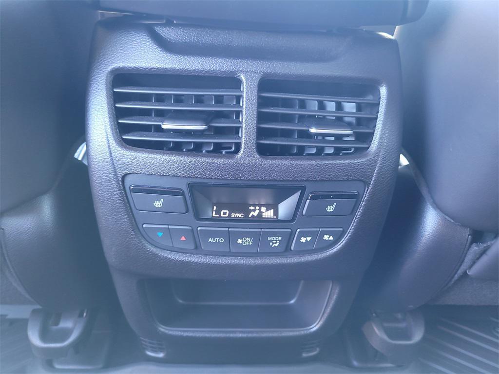 used 2020 Acura MDX car, priced at $31,303