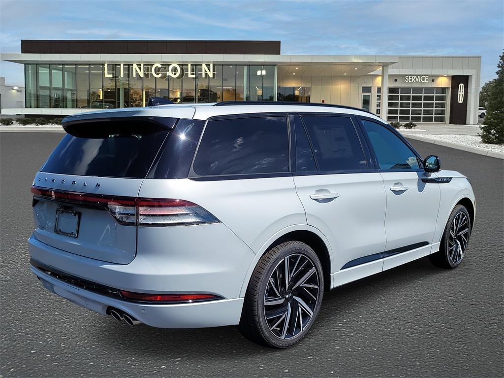 new 2025 Lincoln Aviator car, priced at $93,220