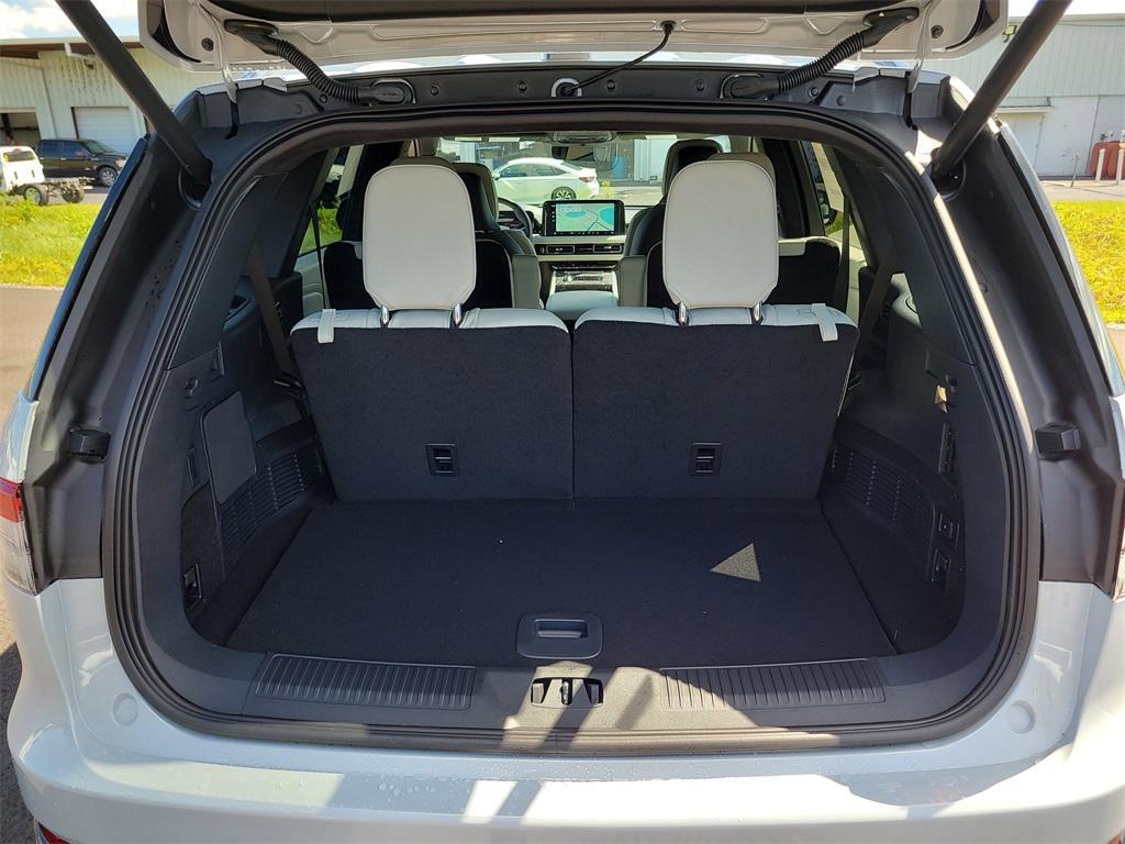 new 2025 Lincoln Aviator car, priced at $93,220