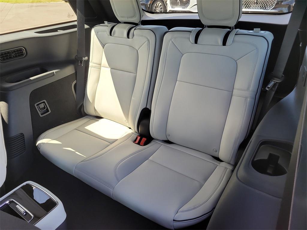new 2025 Lincoln Aviator car, priced at $93,220