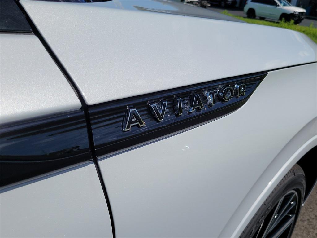 new 2025 Lincoln Aviator car, priced at $93,220