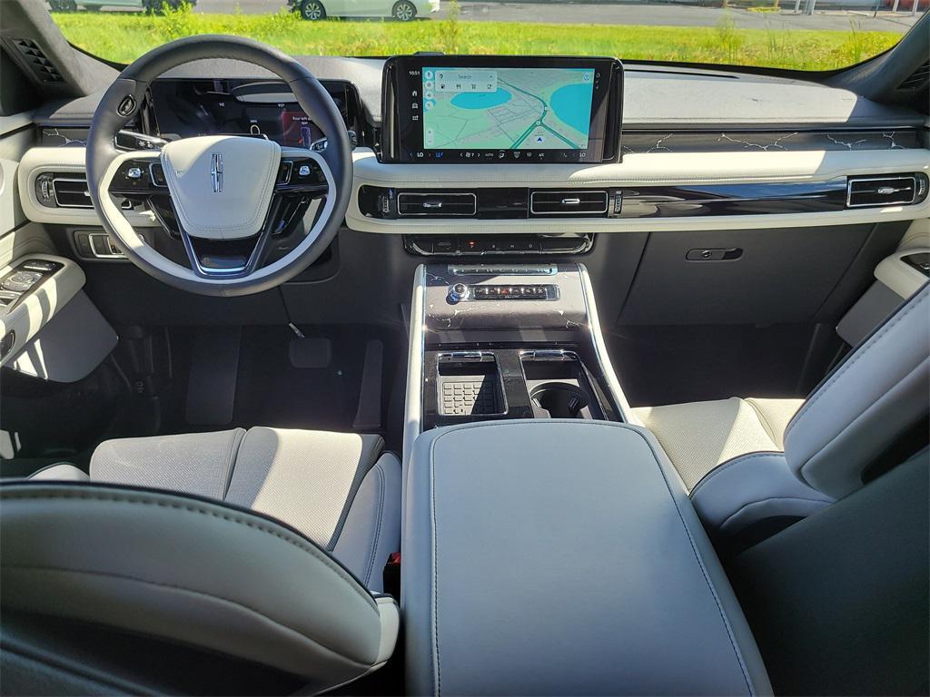 new 2025 Lincoln Aviator car, priced at $93,220