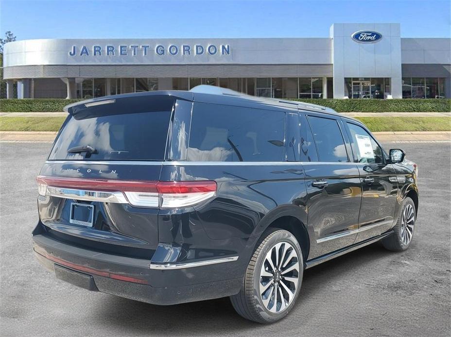 new 2024 Lincoln Navigator car, priced at $108,055