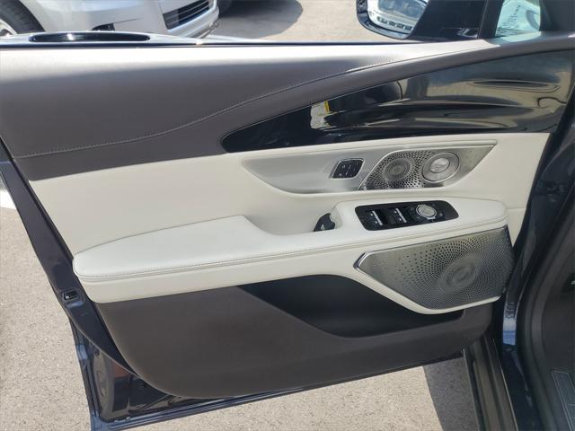 used 2024 Lincoln Nautilus car, priced at $58,995