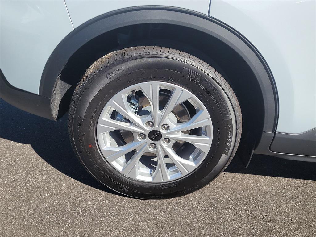 new 2026 Ford Escape car, priced at $28,021