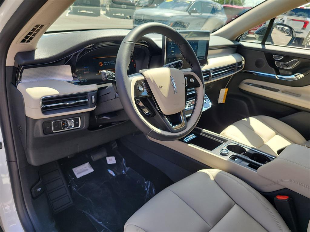 new 2025 Lincoln Corsair car, priced at $40,469