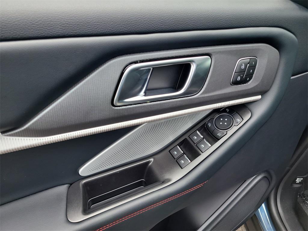new 2025 Ford Explorer car, priced at $54,629