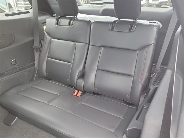 new 2025 Ford Explorer car, priced at $58,290