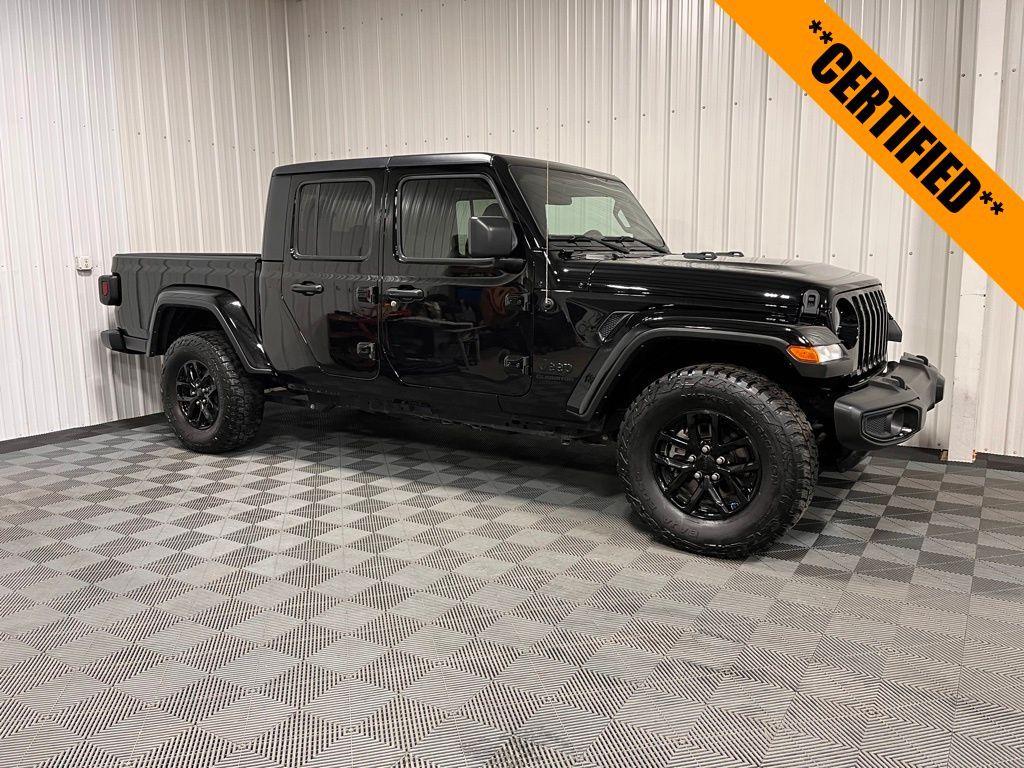 used 2022 Jeep Gladiator car, priced at $34,000