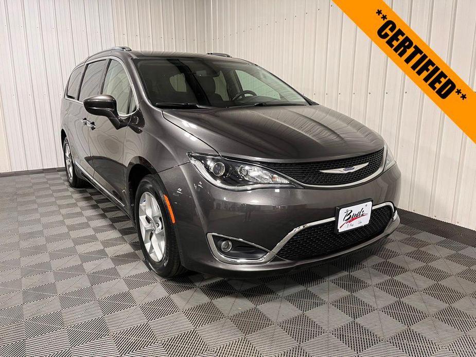 used 2020 Chrysler Pacifica car, priced at $25,978