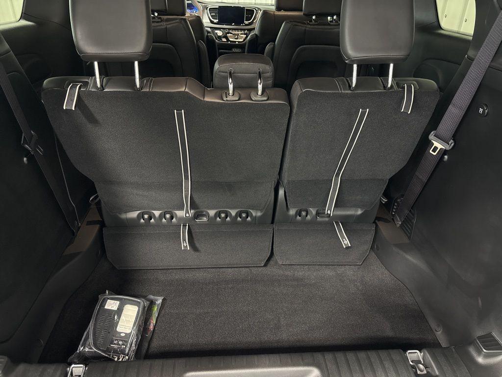 new 2025 Chrysler Pacifica car, priced at $43,114