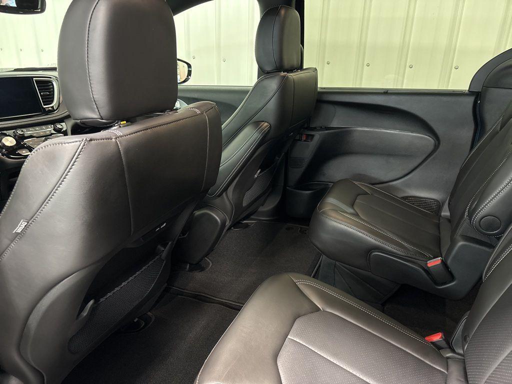 new 2025 Chrysler Pacifica car, priced at $43,114
