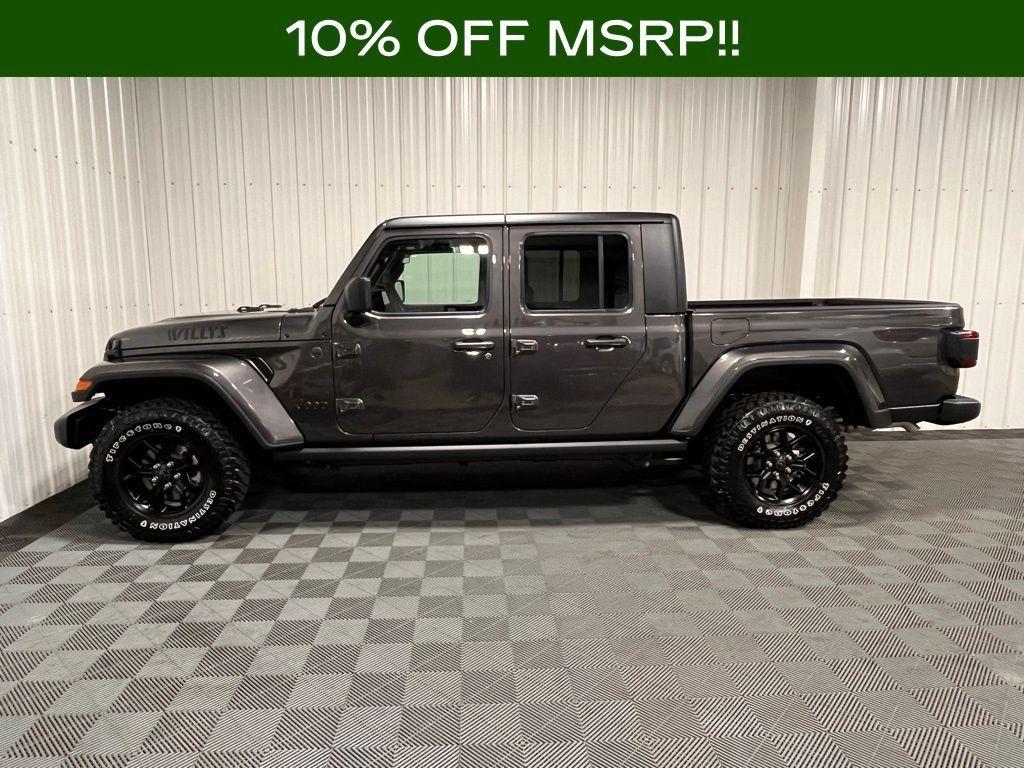 new 2024 Jeep Gladiator car, priced at $50,308