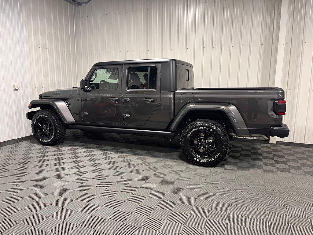 new 2024 Jeep Gladiator car, priced at $49,308