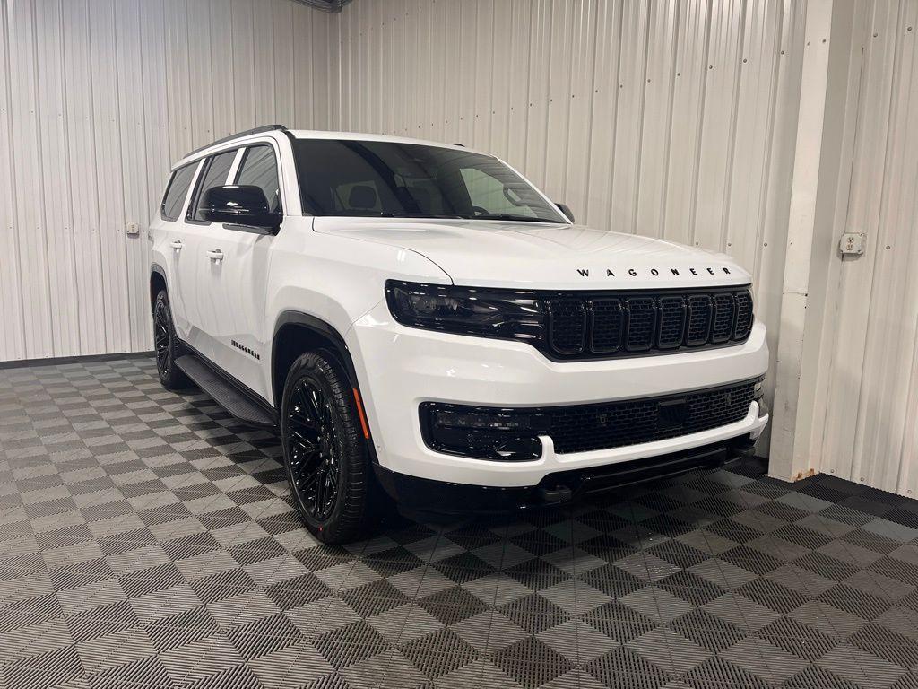 new 2025 Jeep Wagoneer L car, priced at $81,900