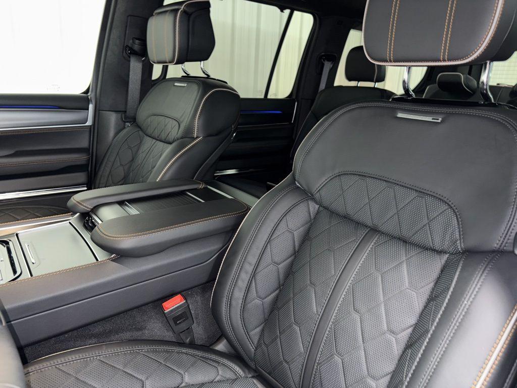 new 2025 Jeep Grand Wagoneer car, priced at $109,804