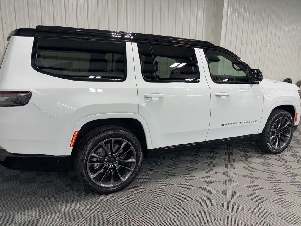 new 2025 Jeep Grand Wagoneer car, priced at $109,804