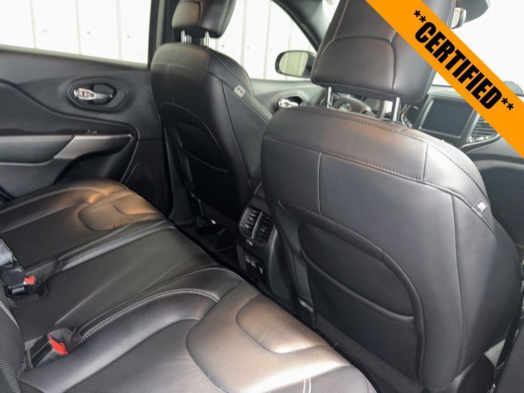 used 2021 Jeep Cherokee car, priced at $25,739