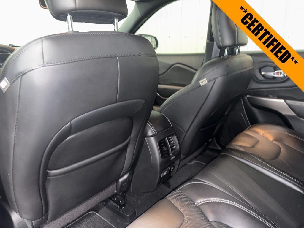 used 2021 Jeep Cherokee car, priced at $25,739