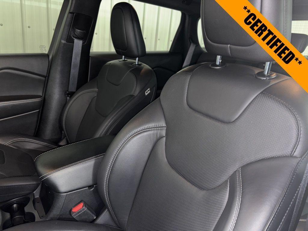 used 2021 Jeep Cherokee car, priced at $25,739