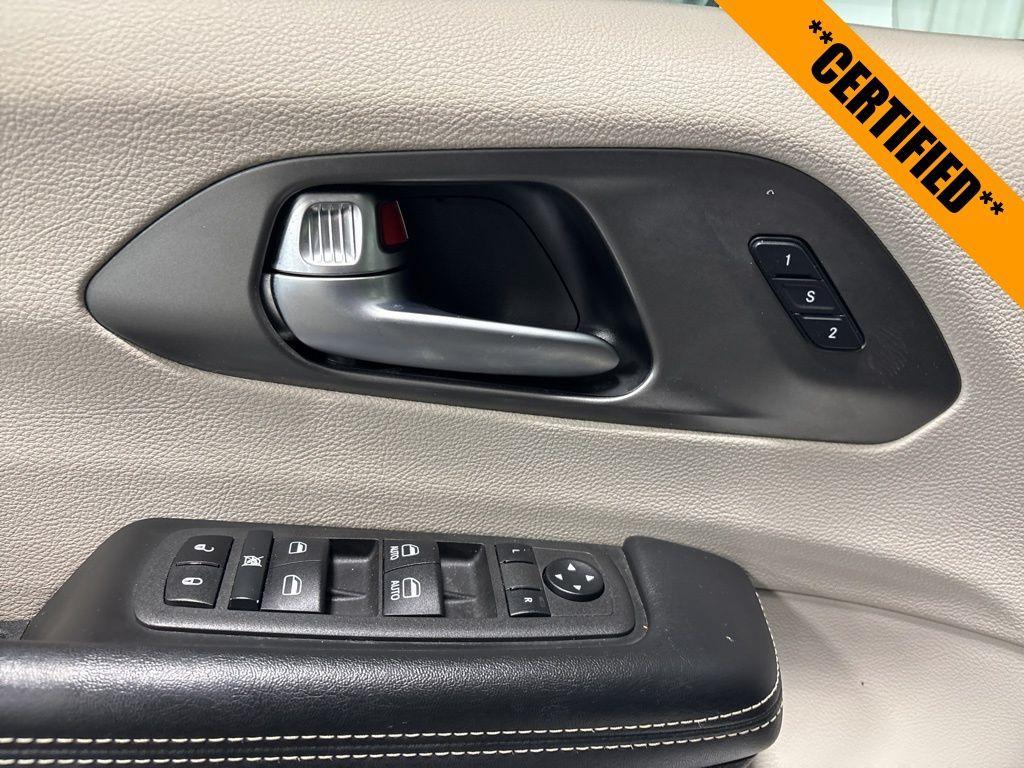 used 2022 Chrysler Pacifica car, priced at $27,999