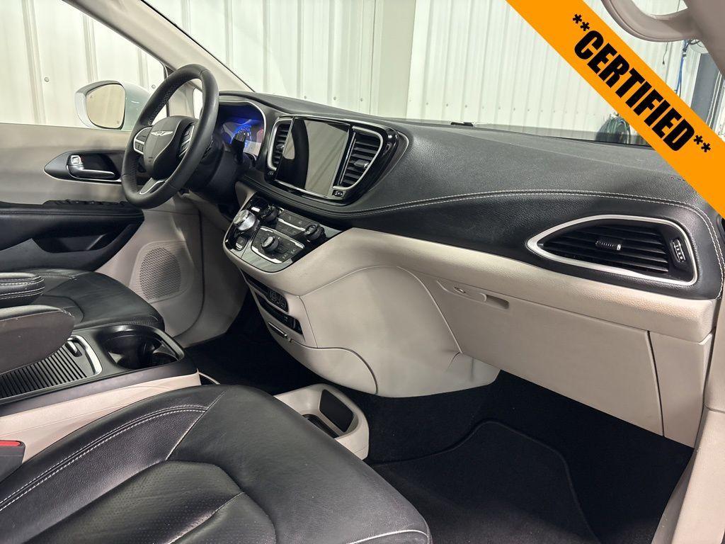 used 2022 Chrysler Pacifica car, priced at $27,999