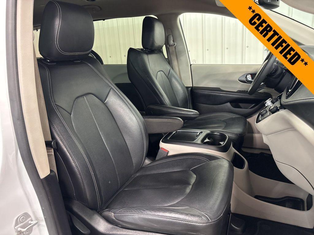 used 2022 Chrysler Pacifica car, priced at $27,999