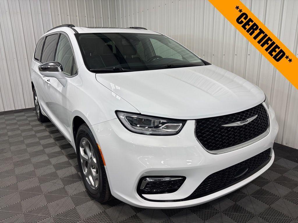 used 2022 Chrysler Pacifica car, priced at $35,999