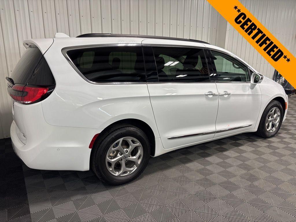 used 2022 Chrysler Pacifica car, priced at $35,999