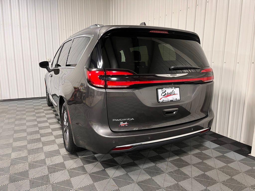 used 2021 Chrysler Pacifica car, priced at $28,948