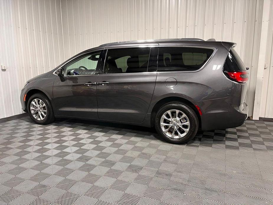 used 2021 Chrysler Pacifica car, priced at $34,649