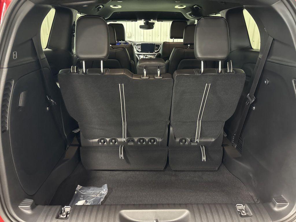 new 2026 Chrysler Pacifica car, priced at $46,880