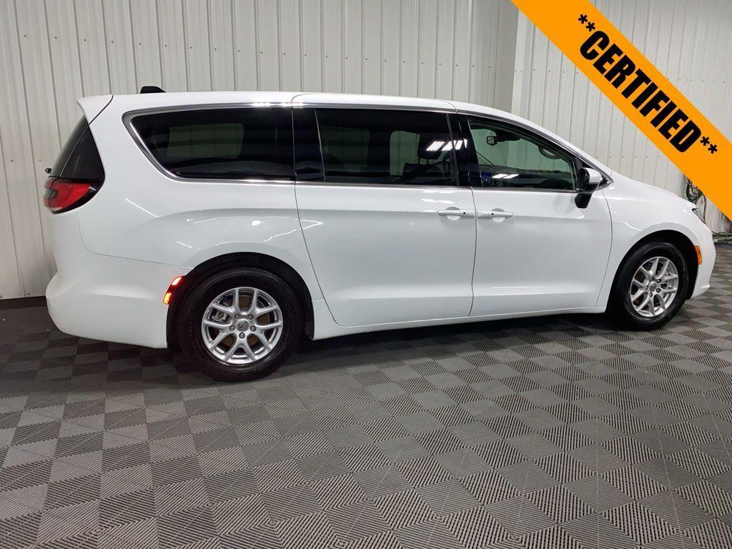 used 2023 Chrysler Pacifica car, priced at $27,999